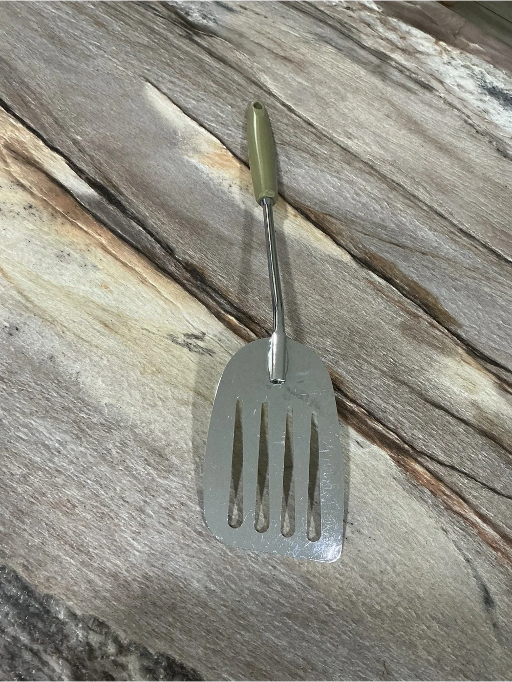 Vintage Ekco Slotted Spatula Turner Avocado Green Handle MCM Kitchen Utensil